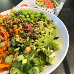 Poke-bowl-AKB-855291